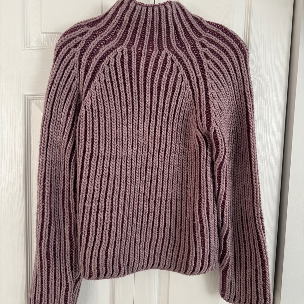 Steve Madden NWT Women’s Terra sweater size XS